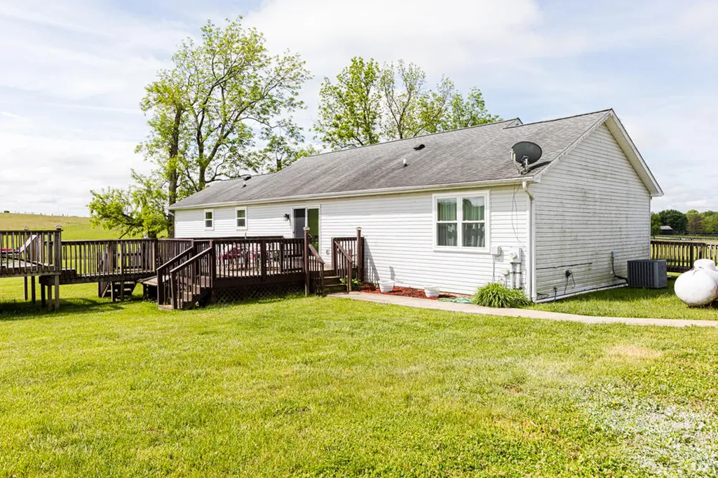 1569 Newtown Pike Georgetown KY 40324