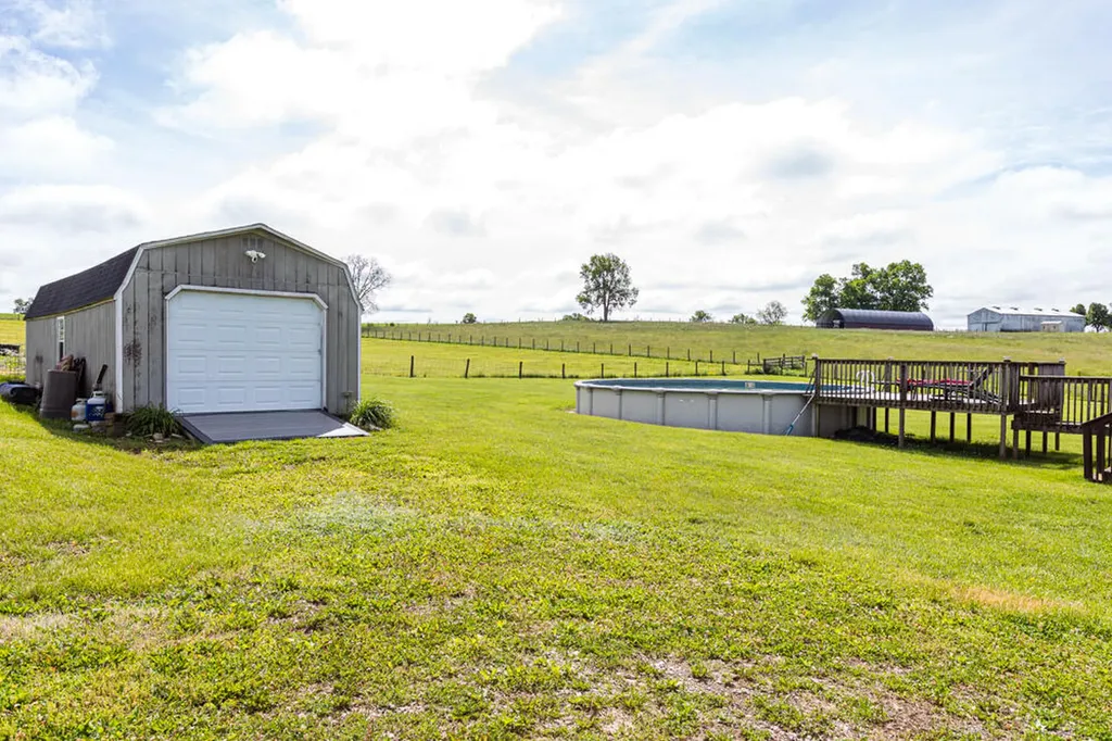 1569 Newtown Pike Georgetown KY 40324