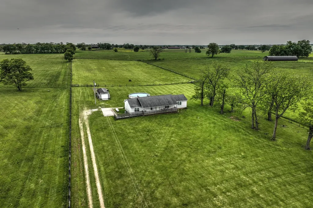 1569 Newtown Pike Georgetown KY 40324