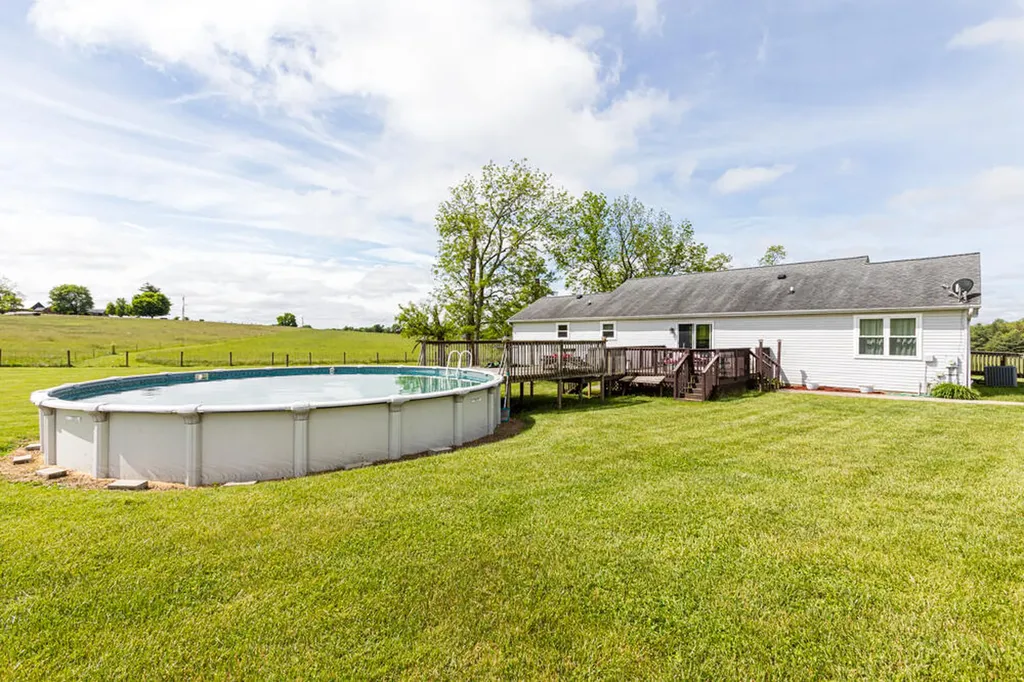 1569 Newtown Pike Georgetown KY 40324