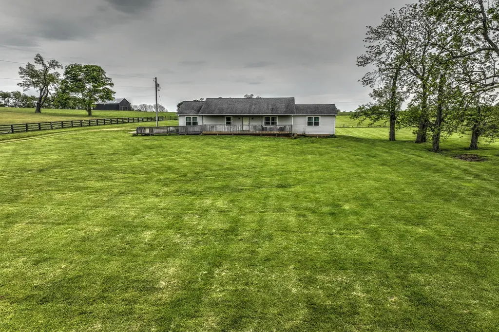 1569 Newtown Pike Georgetown KY 40324
