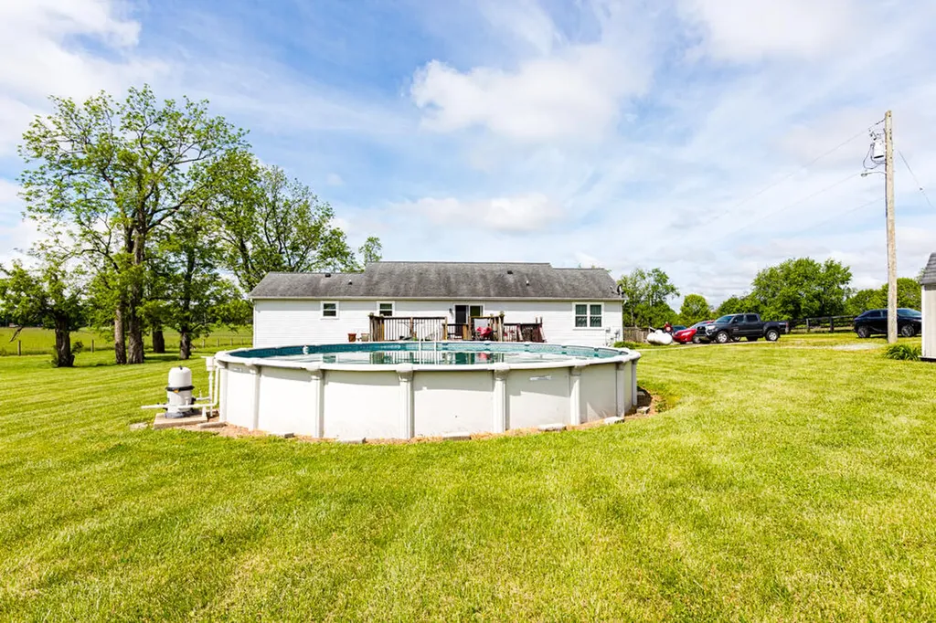 1569 Newtown Pike Georgetown KY 40324
