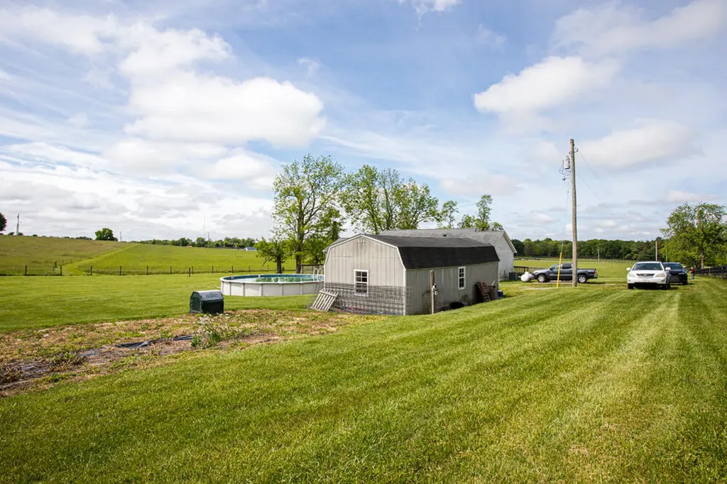 1569 Newtown Pike Georgetown KY 40324