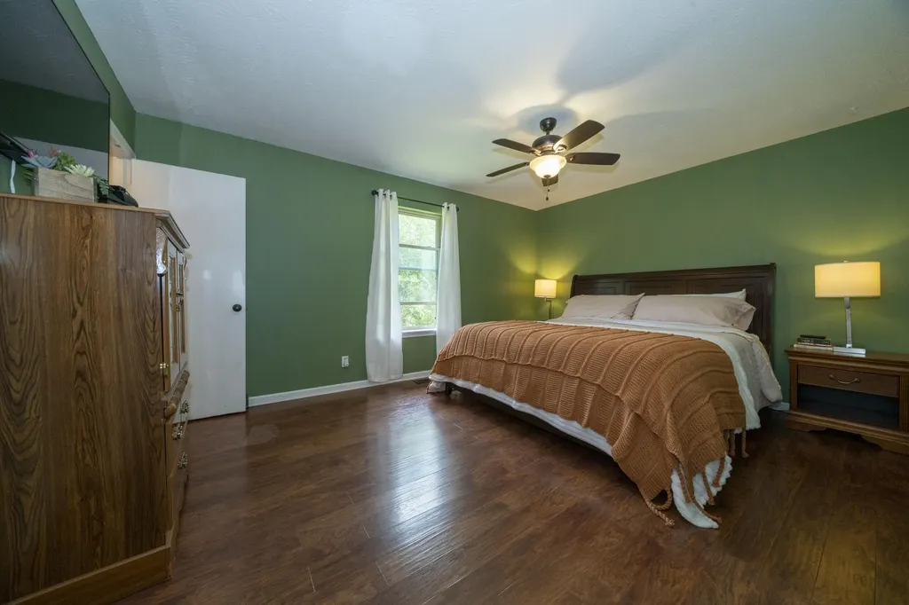 213 Barnett Street Somerset KY 42501