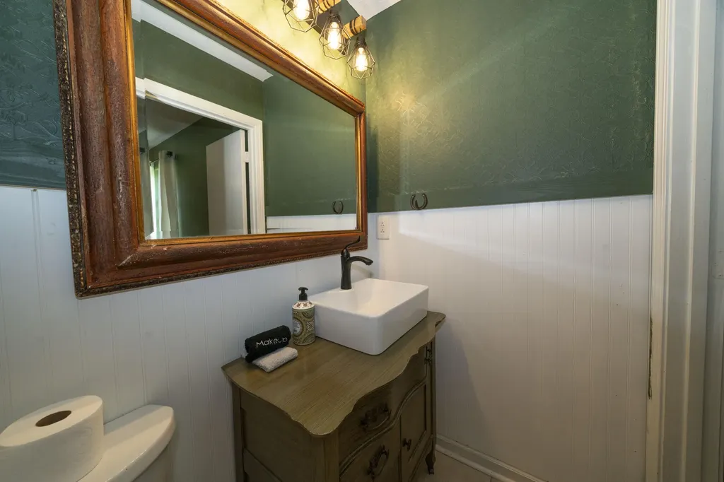 213 Barnett Street Somerset KY 42501