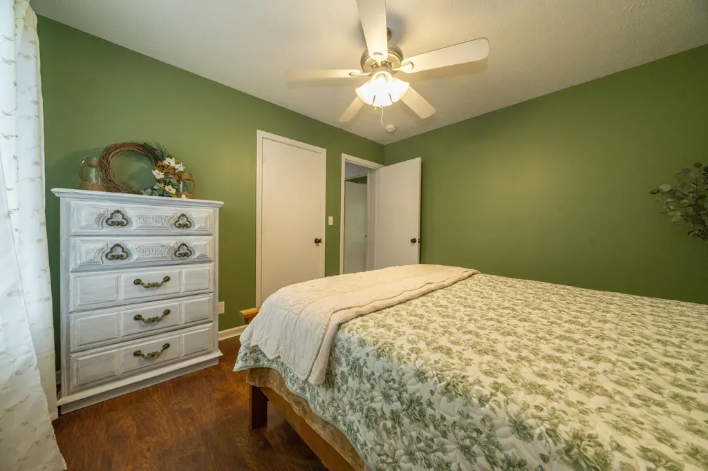 213 Barnett Street Somerset KY 42501