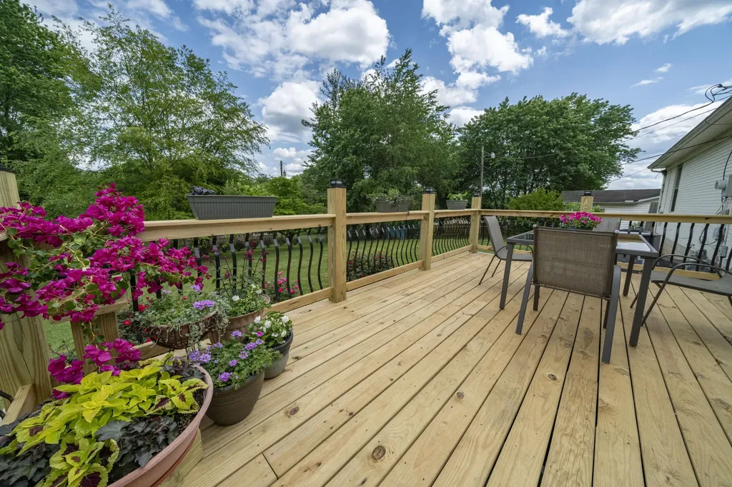 213 Barnett Street Somerset KY 42501