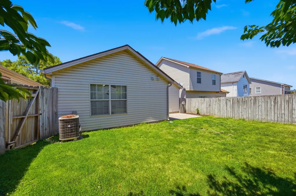 268 Ferndale Pass Lexington KY 40511