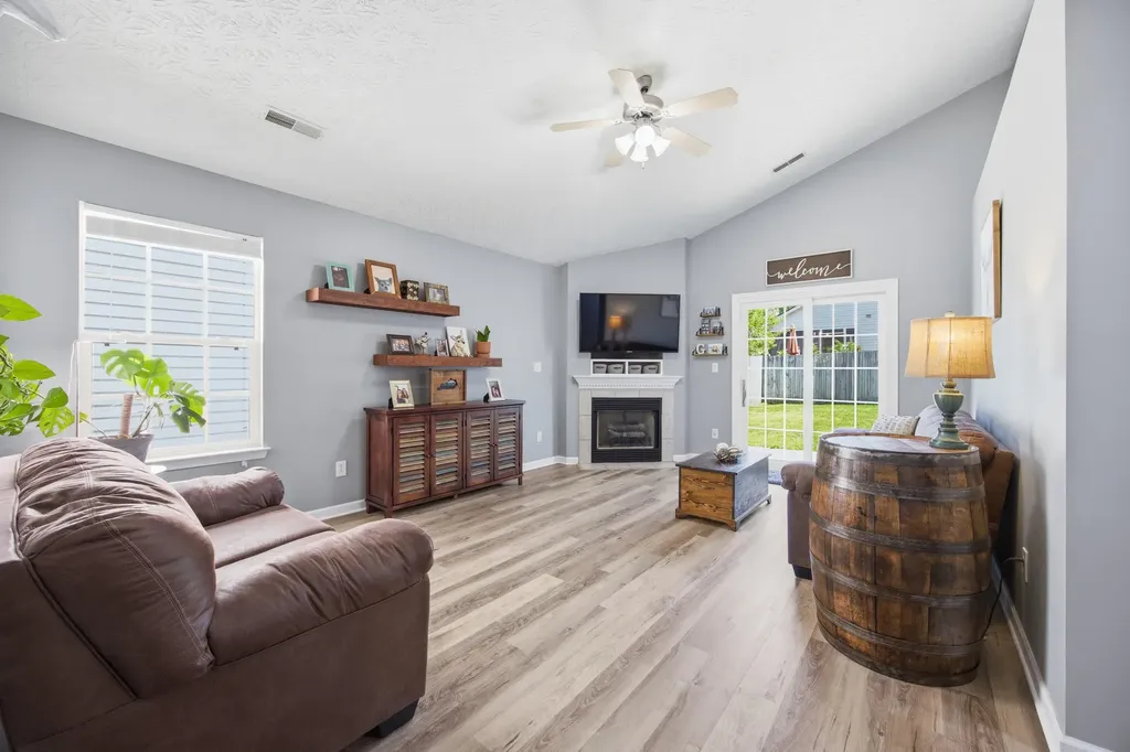 268 Ferndale Pass Lexington KY 40511