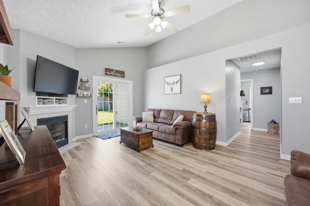 268 Ferndale Pass Lexington KY 40511