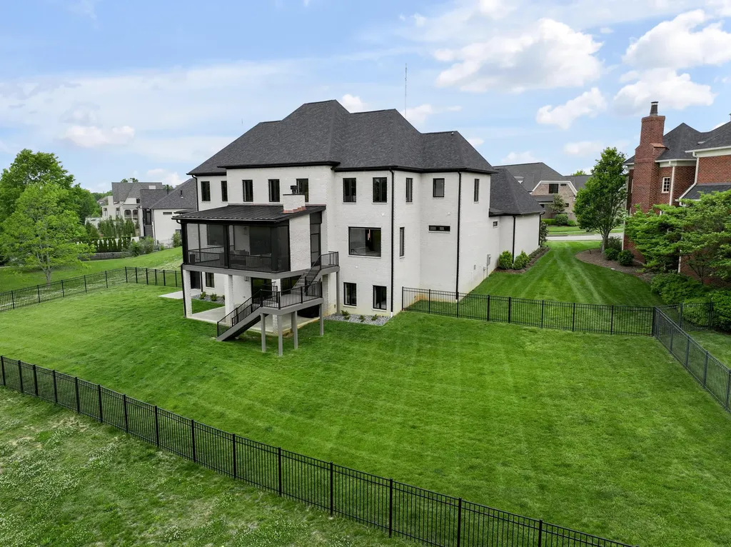 3044 Bobwhite Trail Lexington KY 40509