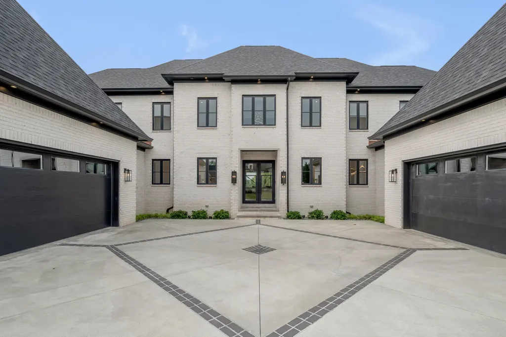 3044 Bobwhite Trail Lexington KY 40509