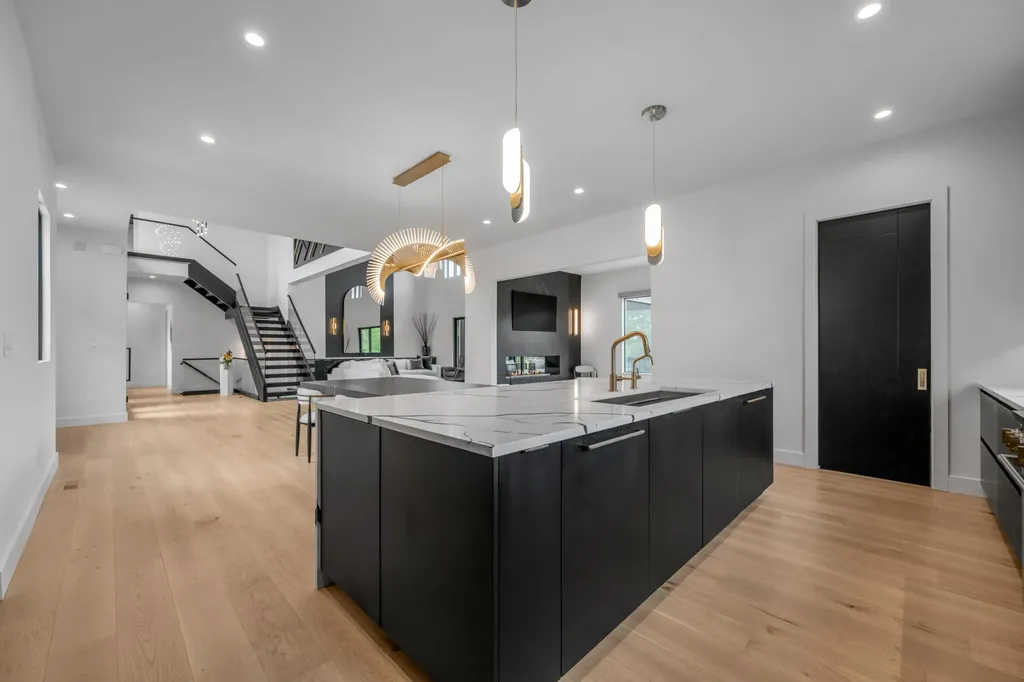 3044 Bobwhite Trail Lexington KY 40509