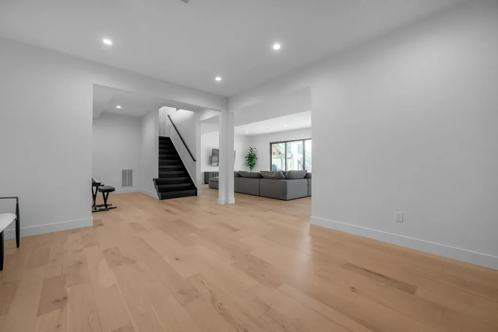 3044 Bobwhite Trail Lexington KY 40509
