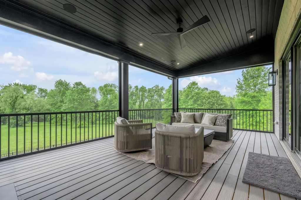 3044 Bobwhite Trail Lexington KY 40509