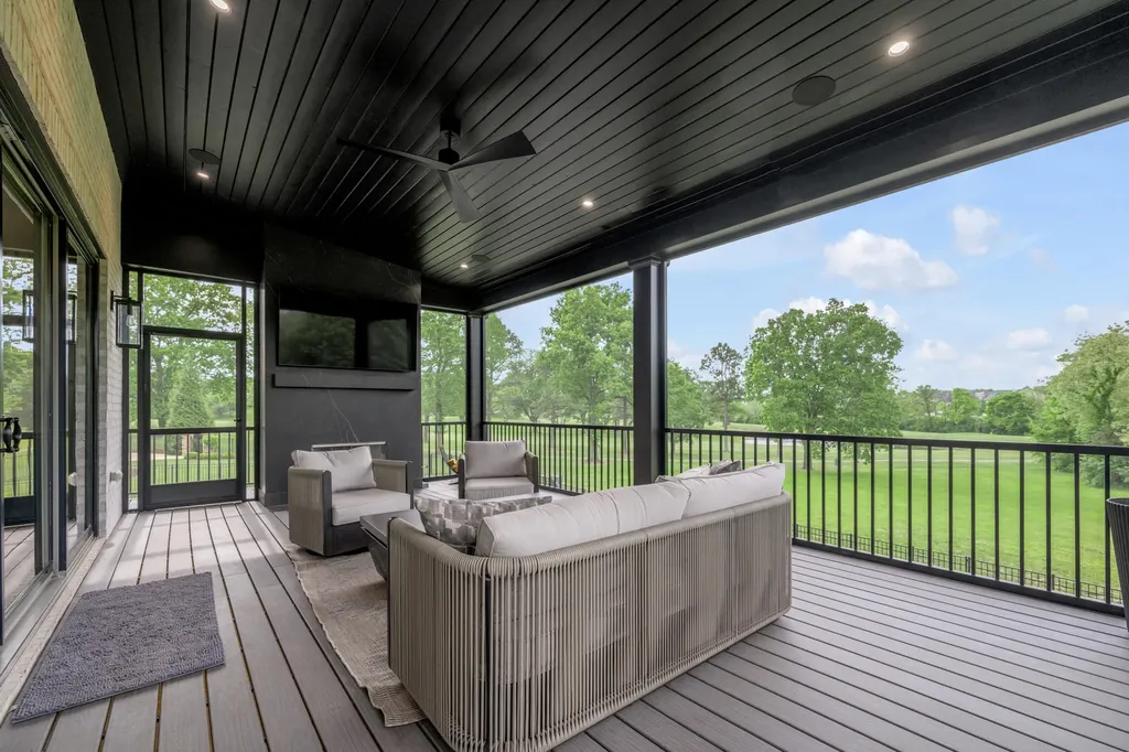 3044 Bobwhite Trail Lexington KY 40509