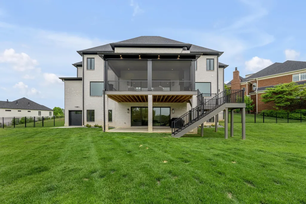 3044 Bobwhite Trail Lexington KY 40509