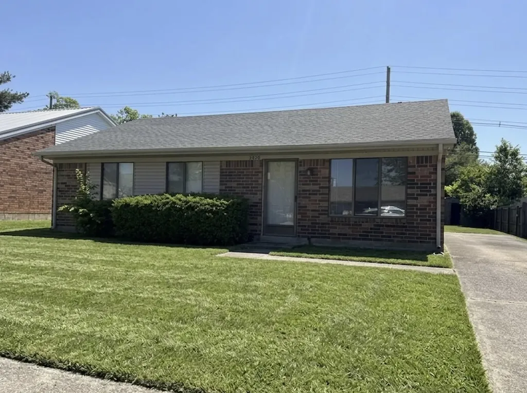 3428 Woodspring Drive Lexington KY 40515