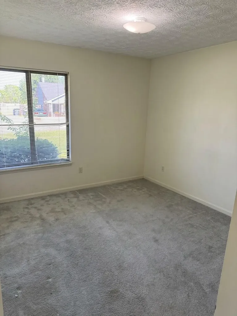 3428 Woodspring Drive Lexington KY 40515
