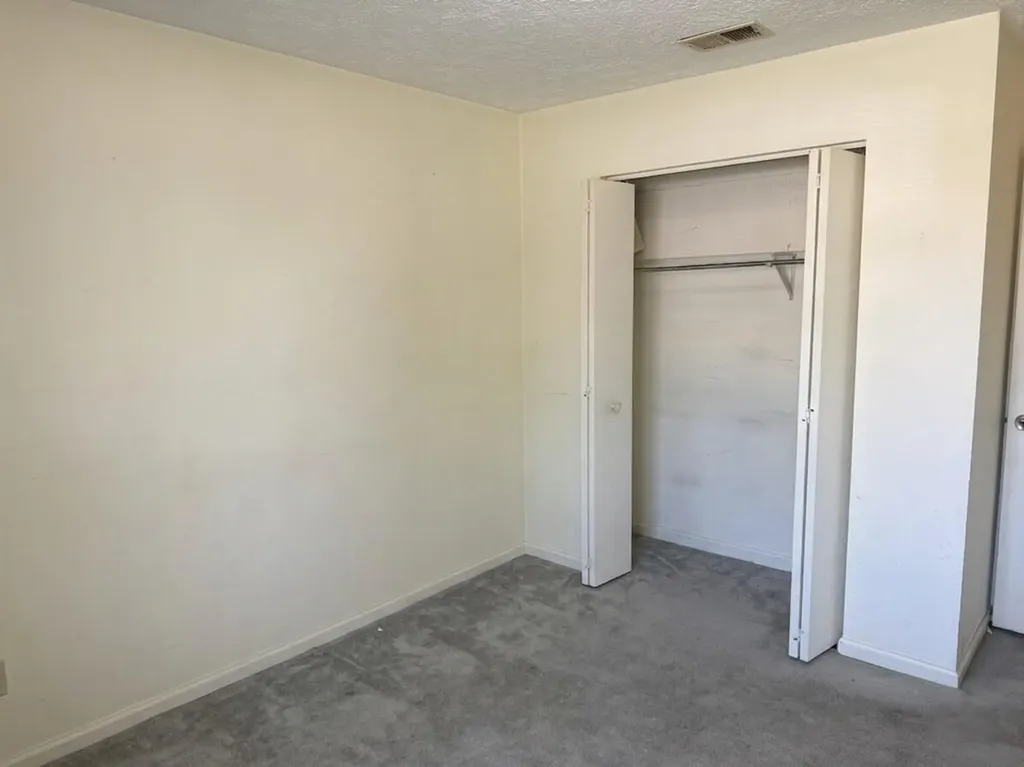 3428 Woodspring Drive Lexington KY 40515