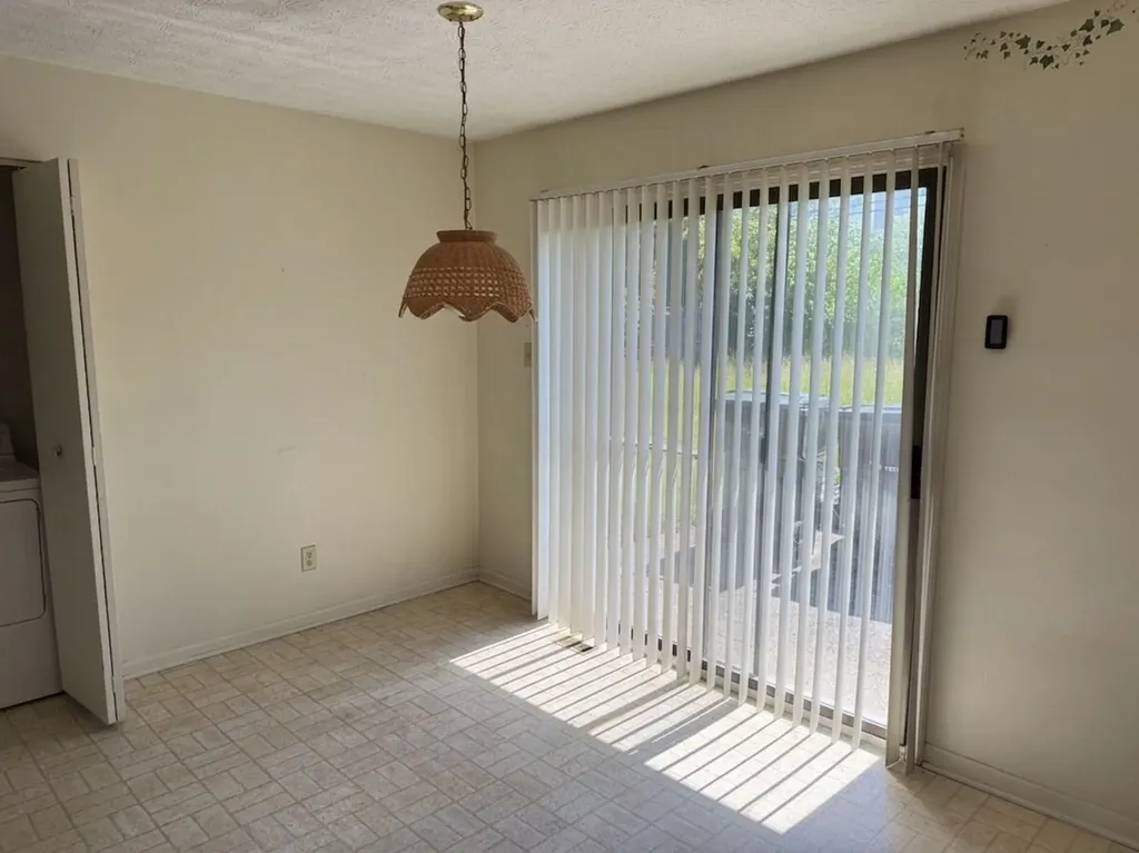 3428 Woodspring Drive Lexington KY 40515