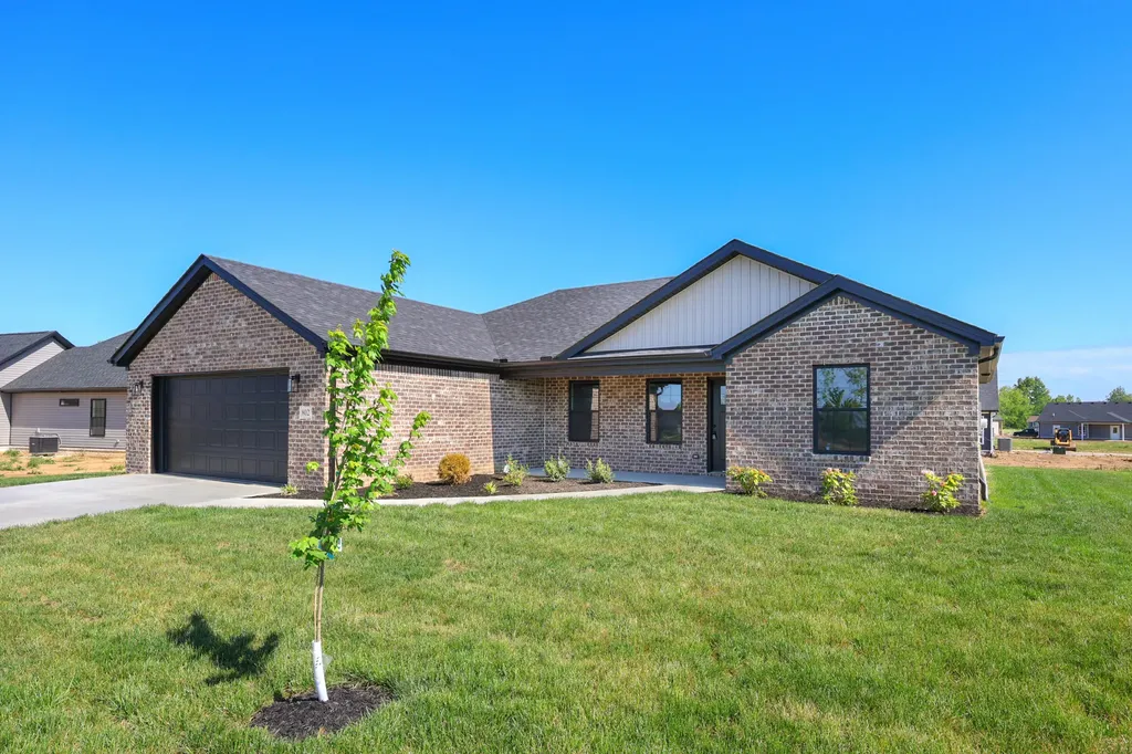 802 Mohawk Drive Richmond KY 40475