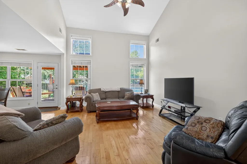 108 Timothy Drive Nicholasville KY 40356