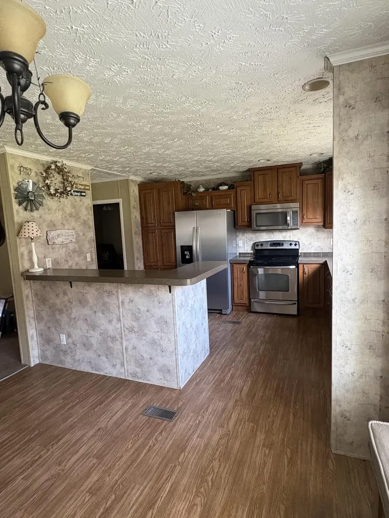 580 Bales Creek Road Manchester KY 40962