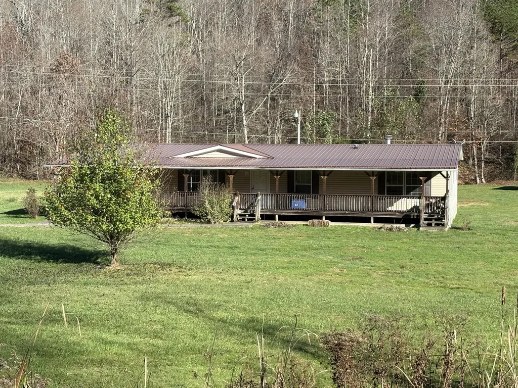 580 Bales Creek Road Manchester KY 40962