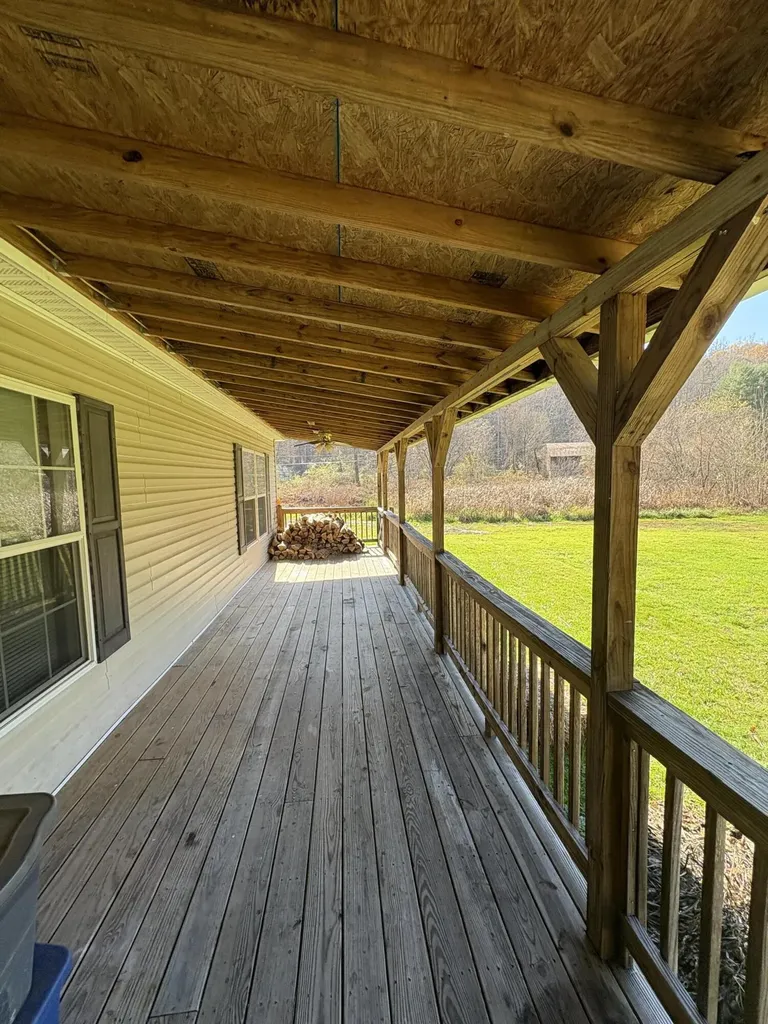 580 Bales Creek Road Manchester KY 40962