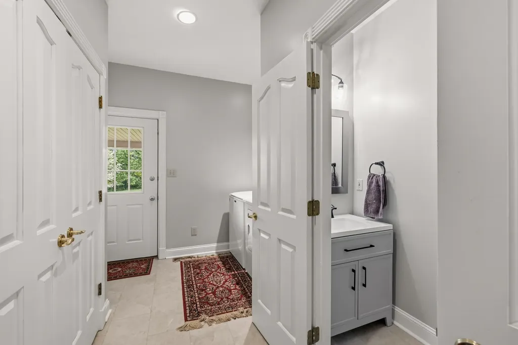 5108 Fords Mill Road Versailles KY 40383