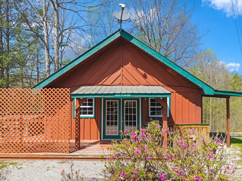 1578 Village Drive Campton KY 41301