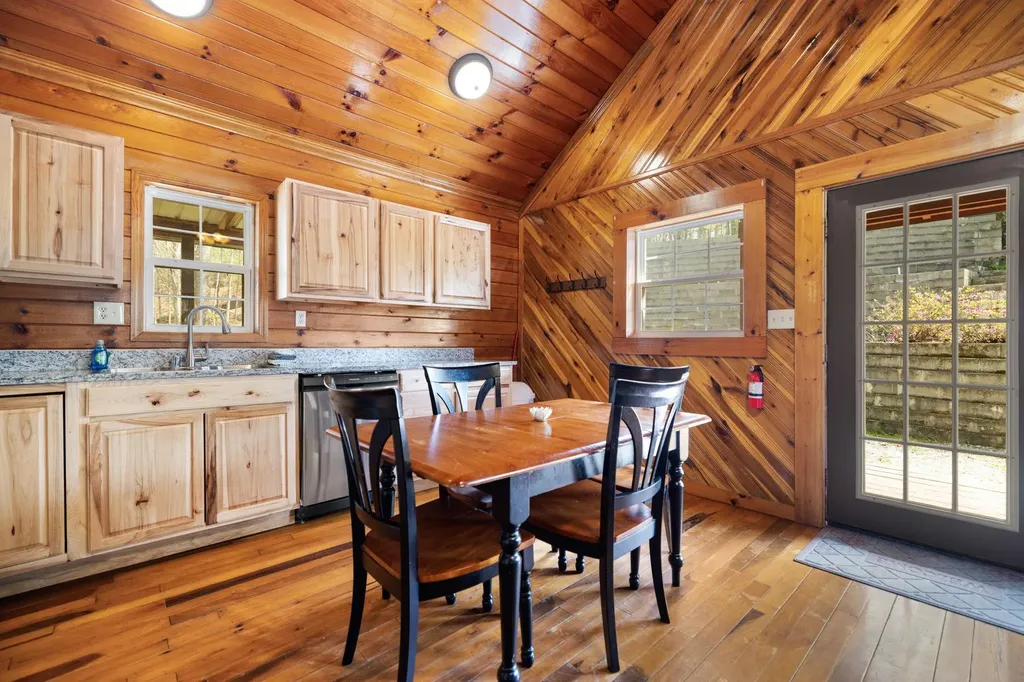 1578 Village Drive Campton KY 41301