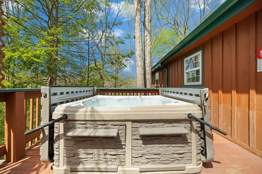 1578 Village Drive Campton KY 41301