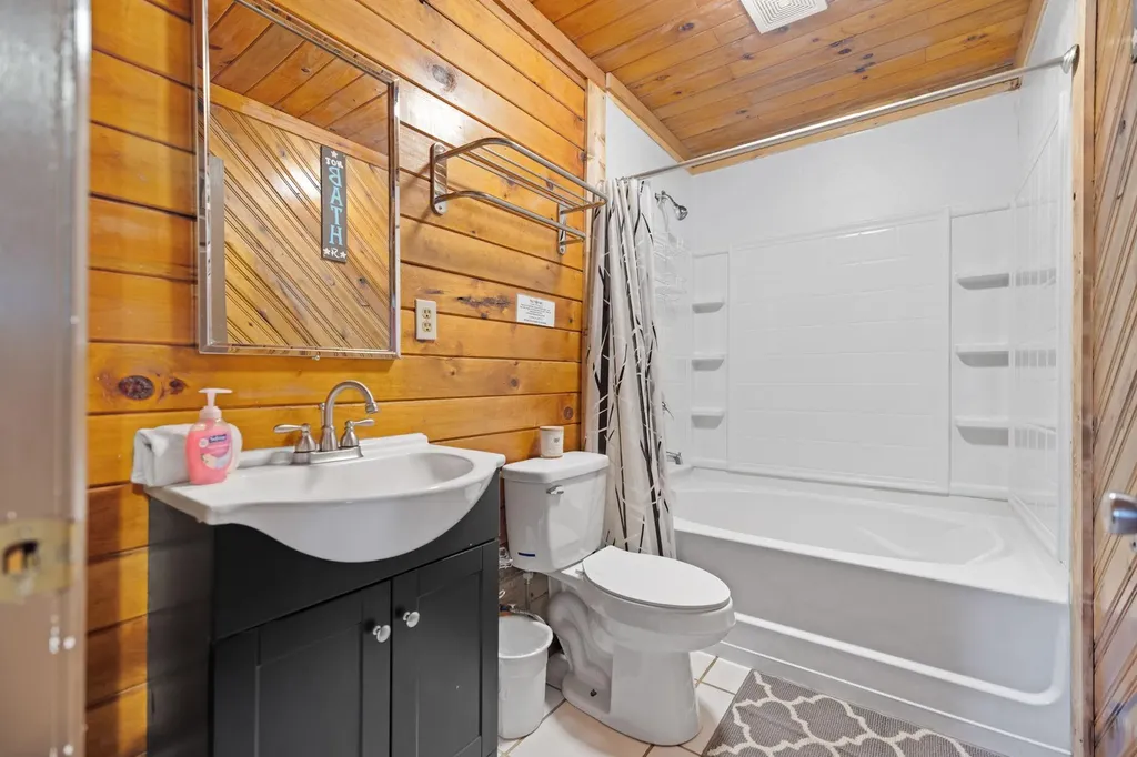 1578 Village Drive Campton KY 41301