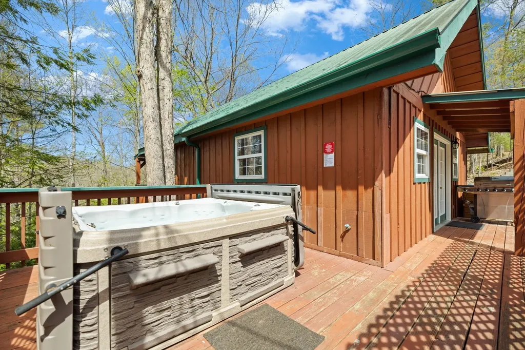 1578 Village Drive Campton KY 41301