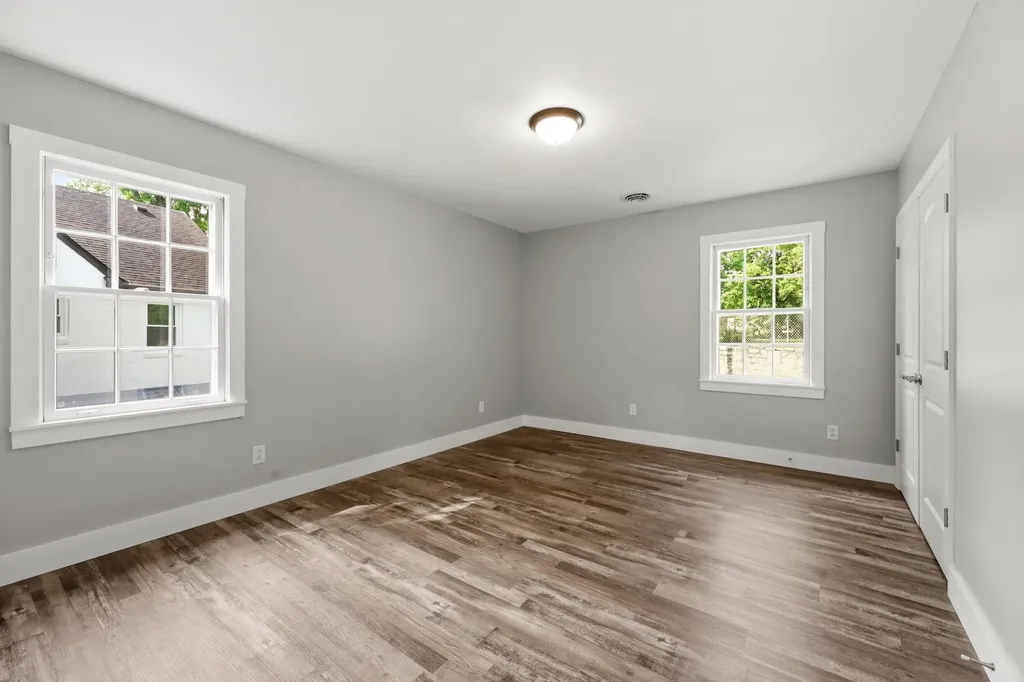 200 Paul Sawyier Drive Frankfort KY 40601