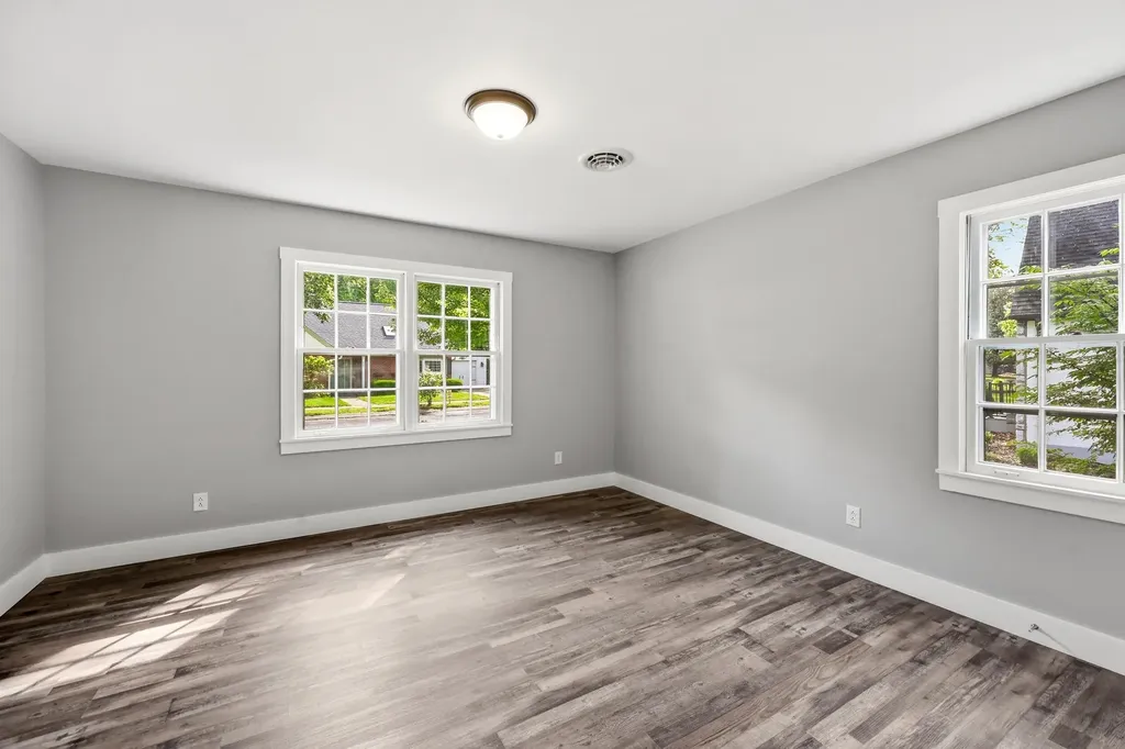 200 Paul Sawyier Drive Frankfort KY 40601