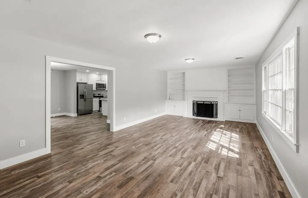 200 Paul Sawyier Drive Frankfort KY 40601