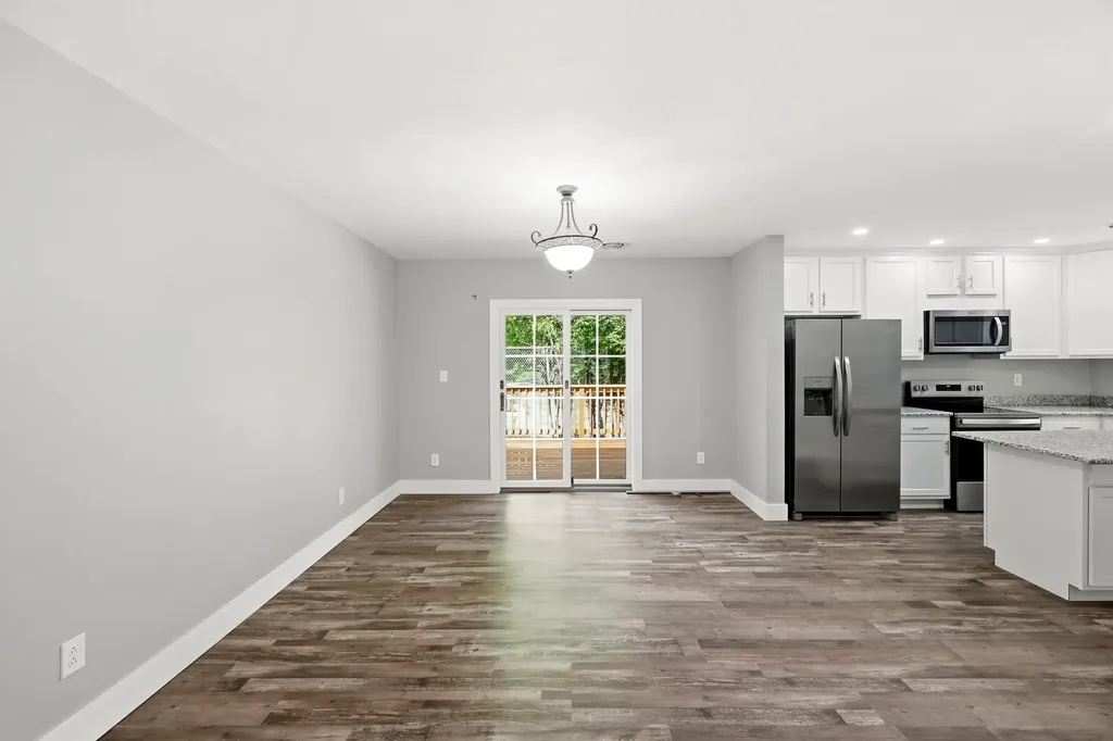 200 Paul Sawyier Drive Frankfort KY 40601