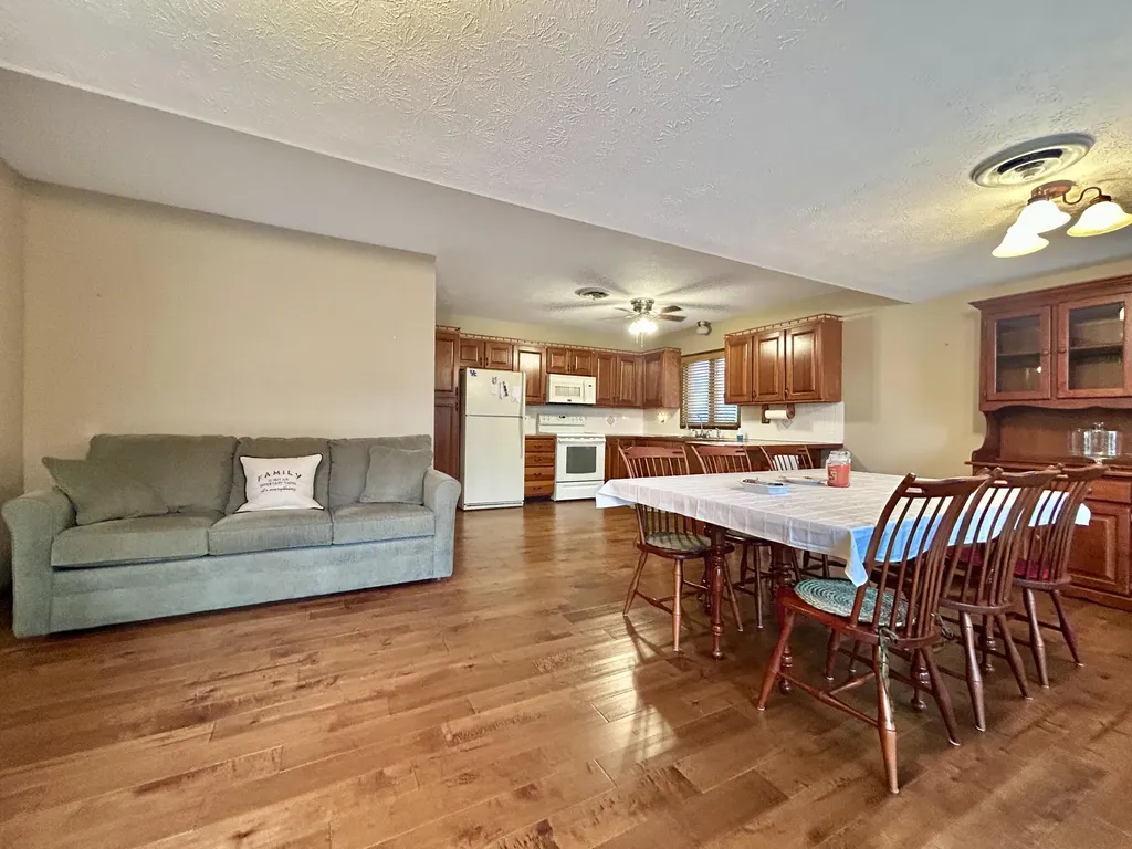 602 Mcguire Street Ferguson KY 42533