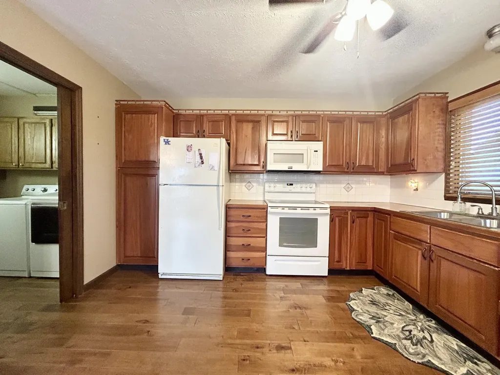 602 Mcguire Street Ferguson KY 42533