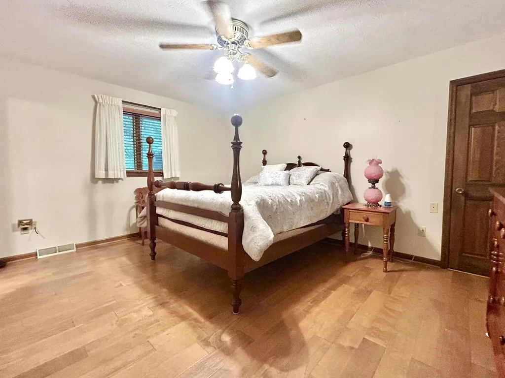 602 Mcguire Street Ferguson KY 42533