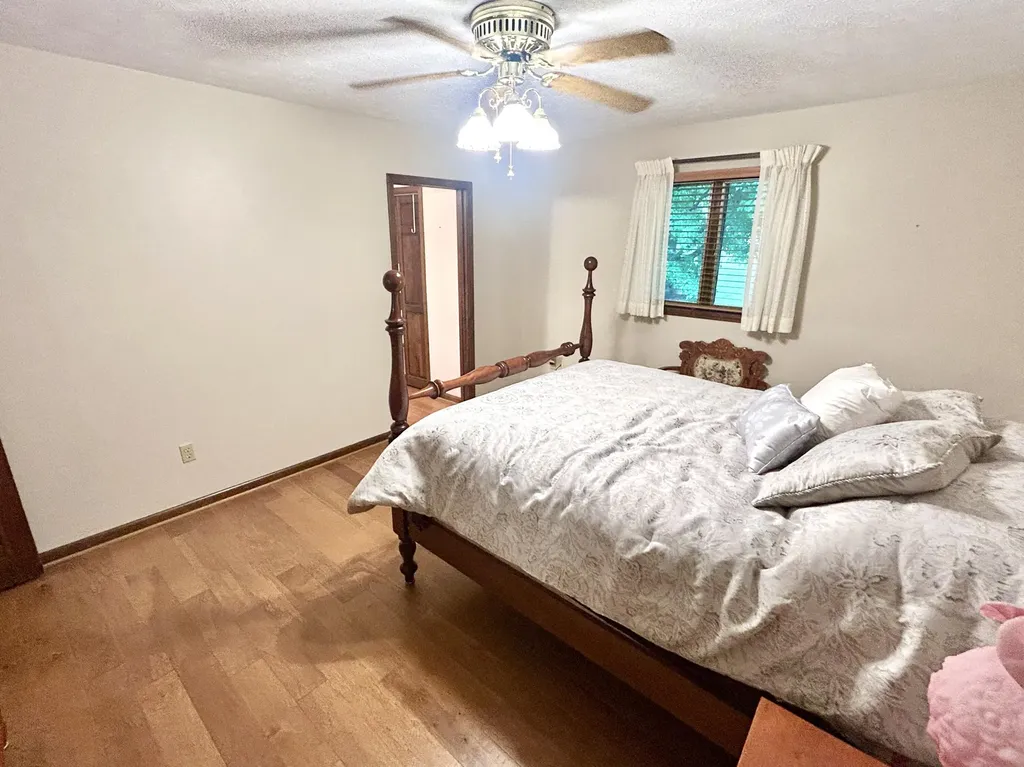 602 Mcguire Street Ferguson KY 42533