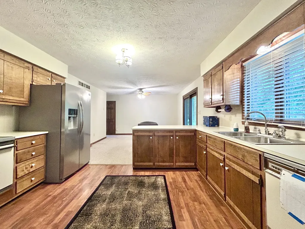602 Mcguire Street Ferguson KY 42533