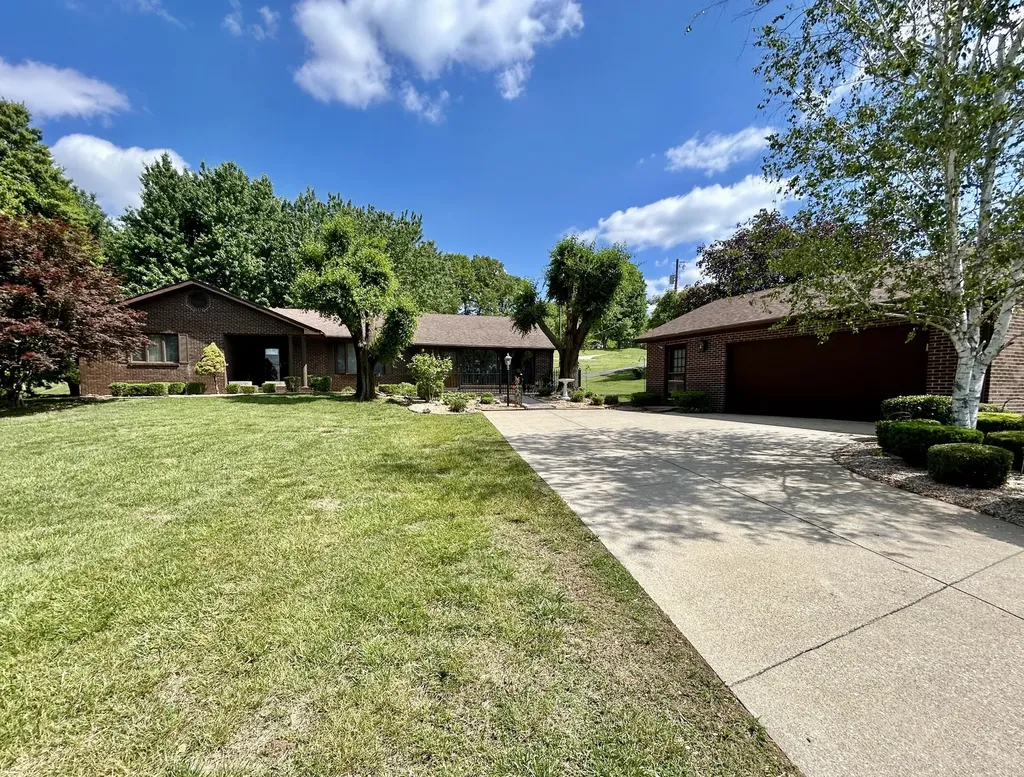 602 Mcguire Street Ferguson KY 42533