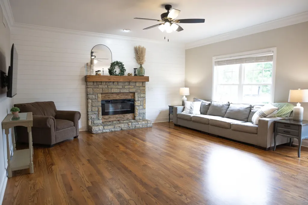 622 Adena Trace Versailles KY 40383