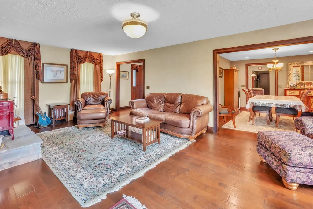 619 Mckee Circle Somerset KY 42503