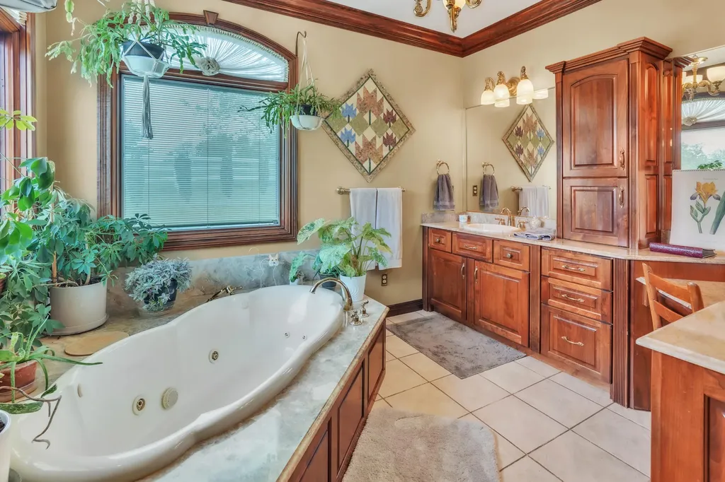 619 Mckee Circle Somerset KY 42503