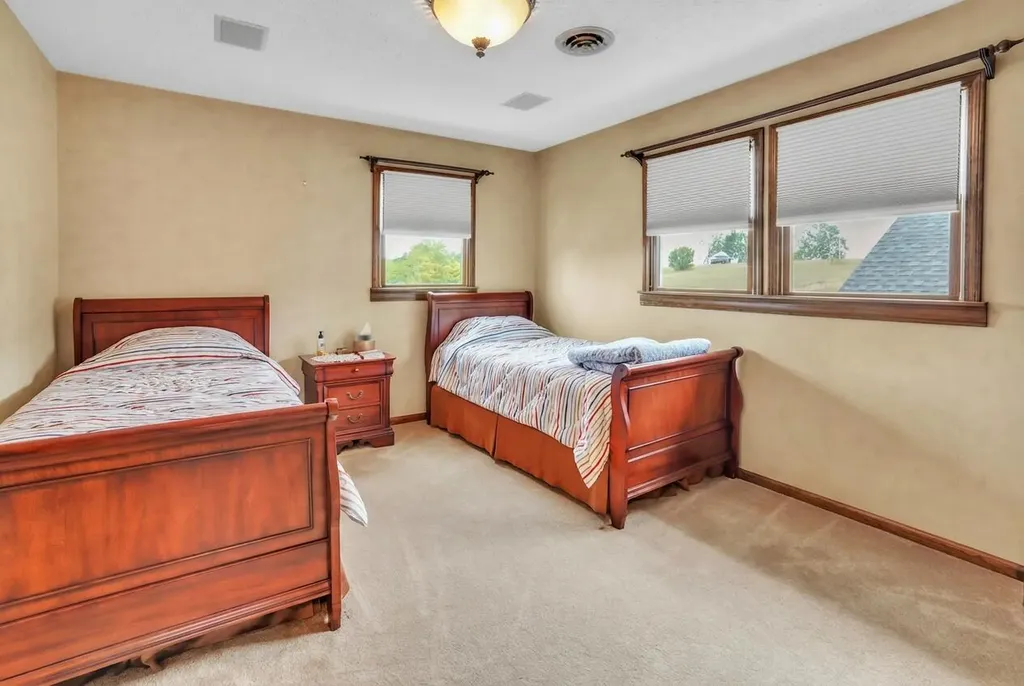 619 Mckee Circle Somerset KY 42503